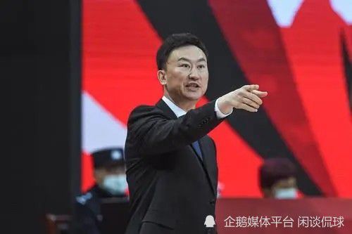 这就是为什么切尔西会考虑对加拉格尔的报价，而热刺和纽卡依然对英格兰中场很感兴趣。